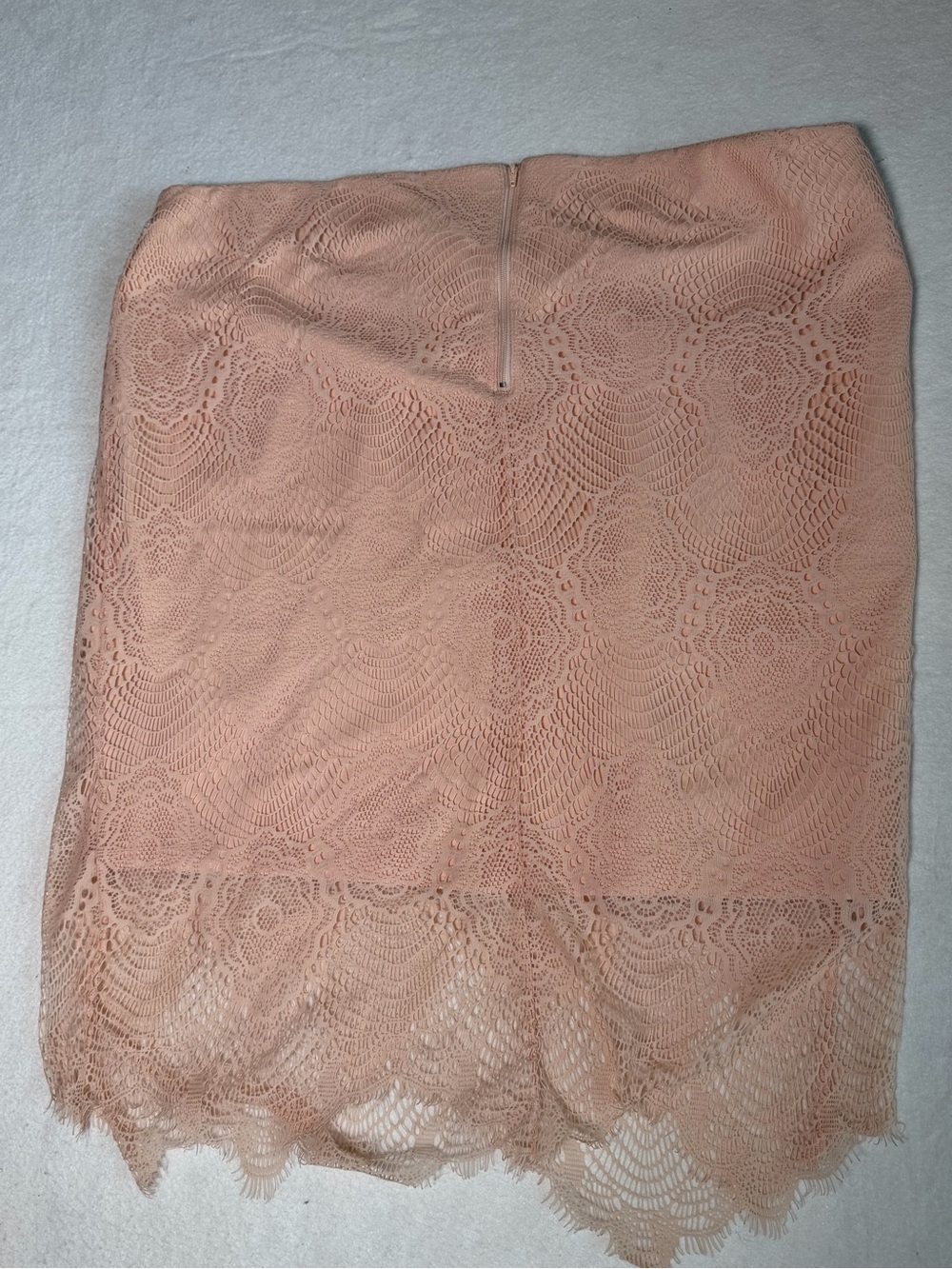 torrid Size 3 Blush Lace Mini Skirt 3X Lace Overlay Lined Pencil - Picture 5 of 5